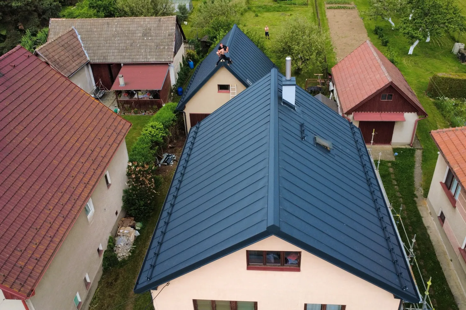 Falcovaná strecha, KJG Antracit MATT