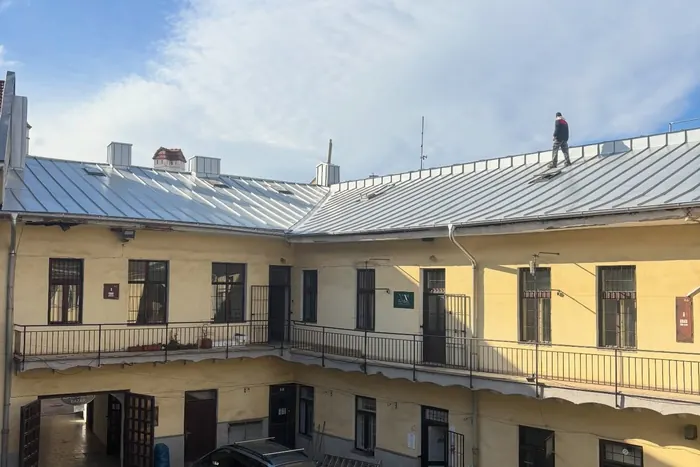 Rekonštrukcia strechy v centre Košíc — detail